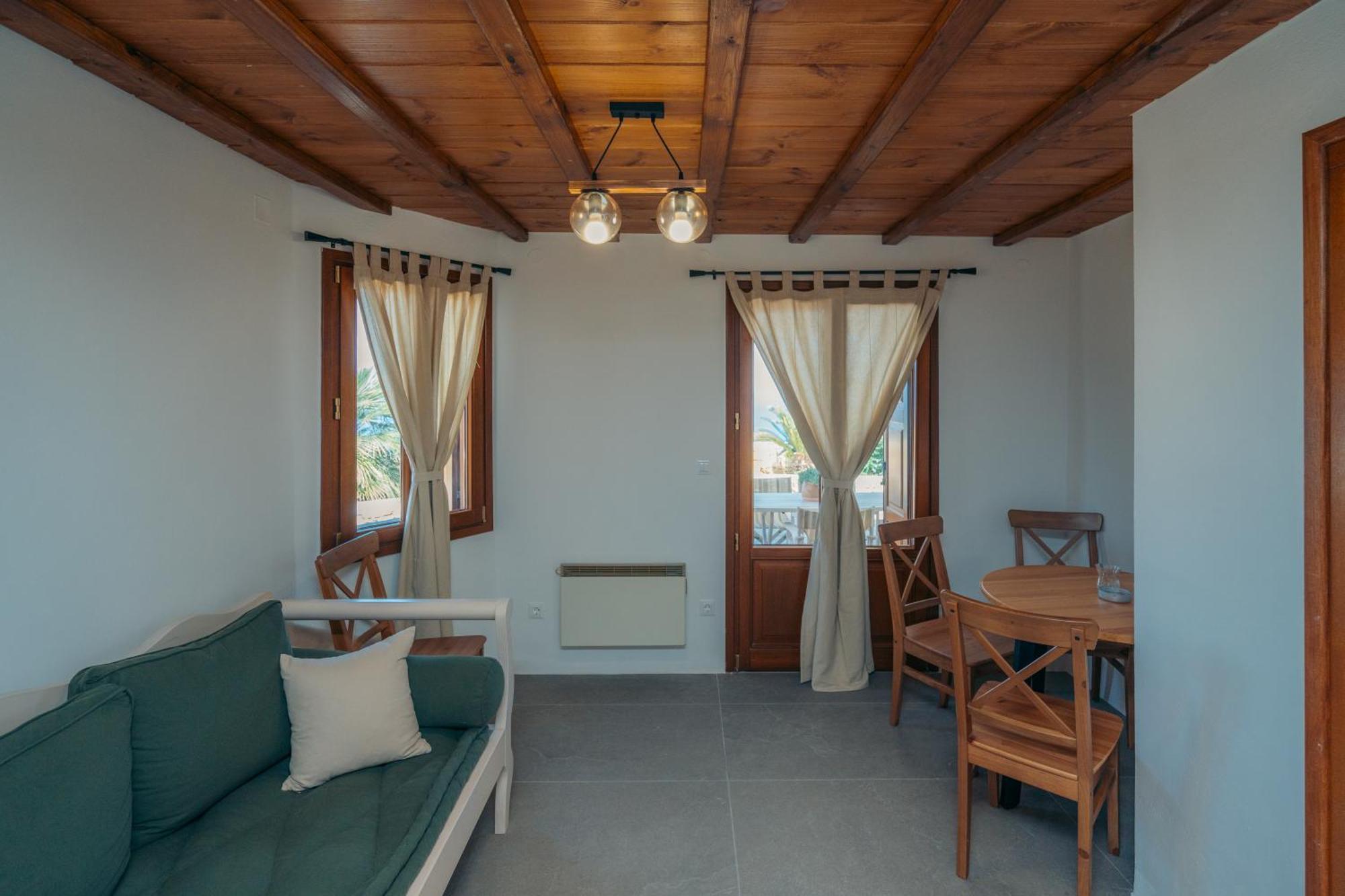 Artemonas Loukia Apartments מראה חיצוני תמונה